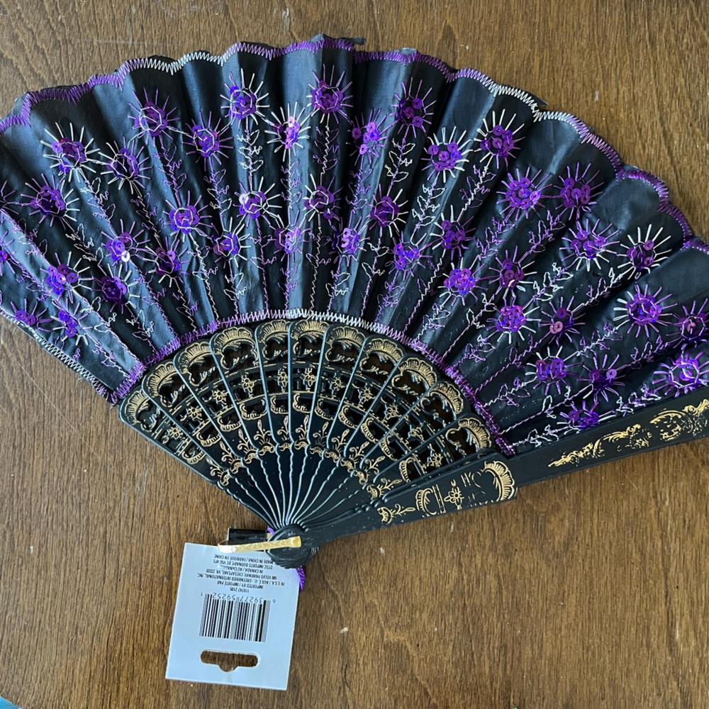 Deluxe Foldable Fan